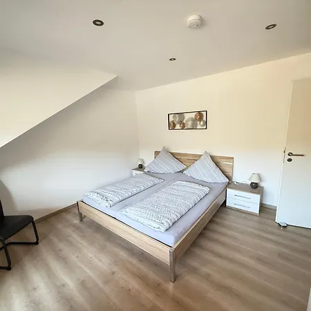 Haus Jose Apartment *